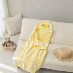 Kinder Badeponcho mit Kapuze – Weiche Kuscheldecke aus Coral Fleece zum Baden, Schwimmen & Einkuscheln, 80 × 120 cm