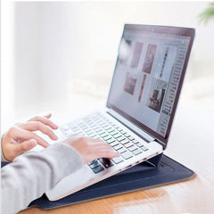 FlexiGuard – Wasserfeste Laptop-Hülle mit Ständerfunktion & Stoßschutz