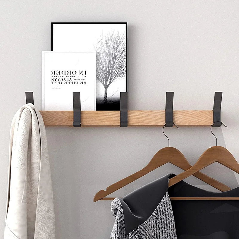 Wandgarderobe mit 5 beweglichen Doppelhaken - Holz & Aluminium Garderobenleiste | Nordivo