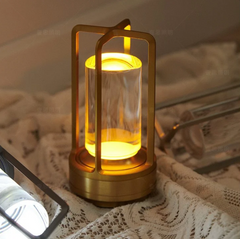 LumiLight Kabellose Tischleuchte - Wasserfest und tragbar - Beleuchtet mit Stil und Dimmfunktion